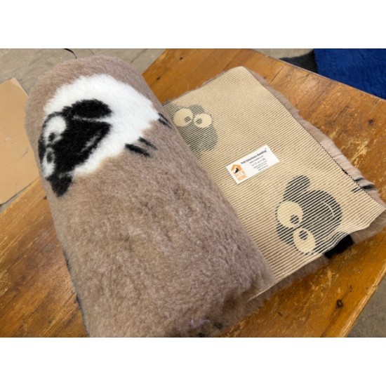Clearance PnH Veterinary Bedding - NON SLIP - Brown Sheep - 3m x 48cm