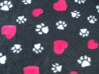 PnH Veterinary Bedding - NON SLIP - EXTRA LARGE PIECE - Charcoal with Hearts and Paws