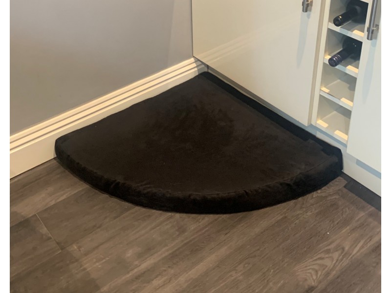 Faux Suede Corner Dog Bed - Black