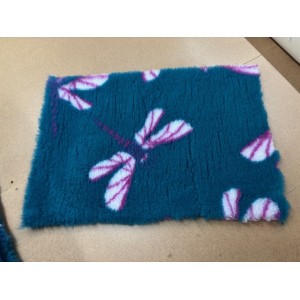 Clearance PnH Veterinary Bedding - NON SLIP - Dragonfly - 75cm x 50cm