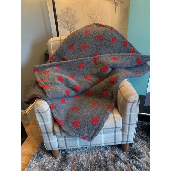 Deluxe Sherpa Fleece Lap Blanket - DOUBLE LAYERED - Grey with Red Stars