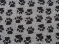 PnH Veterinary Bedding - NON SLIP - SQUARE - Grey with Black Paws